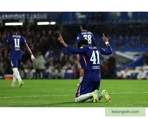 埃斯特旺创纪录成足总杯自二零二零年以来最年轻传射英超球员